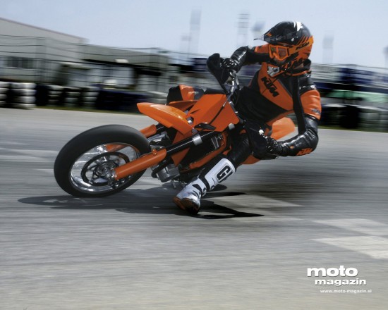 KTM_SMR450_1280x1024.jpg